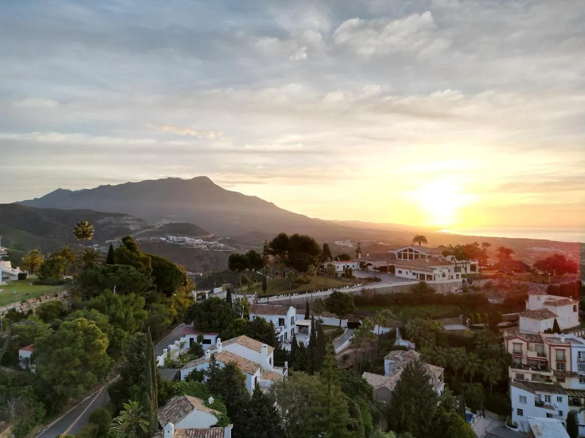 La Higuera Villa Benahavis 0*,  Spain